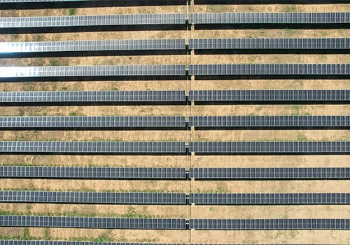 Système de stockage solaire hybride de 3000 kW avec onduleur intelligent de 6 × 500 kW
