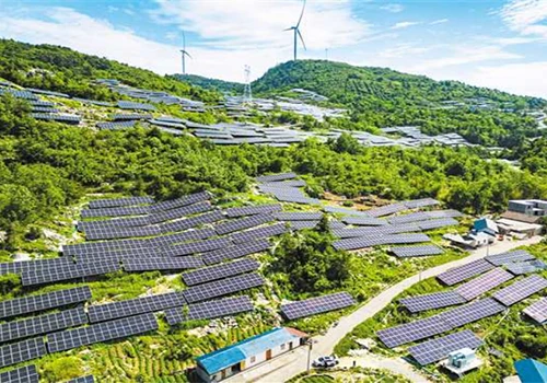 Etude sur la perte de performance électrique de modules photovoltaïques en série avec des angles ...