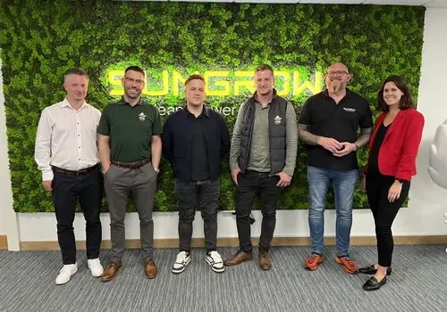 Sungrow apporte les dernières solutions et partenariats stratégiques à Solar ...